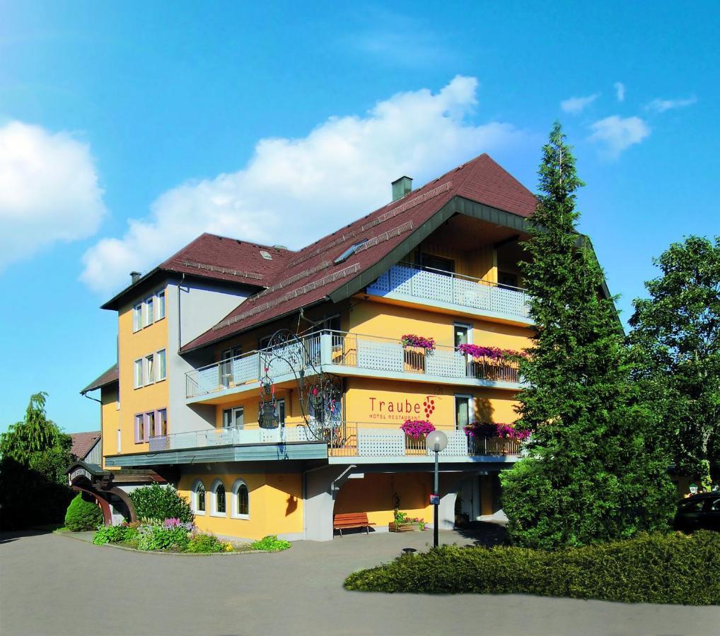 Hotel Traube Loßburg Eksteriør billede