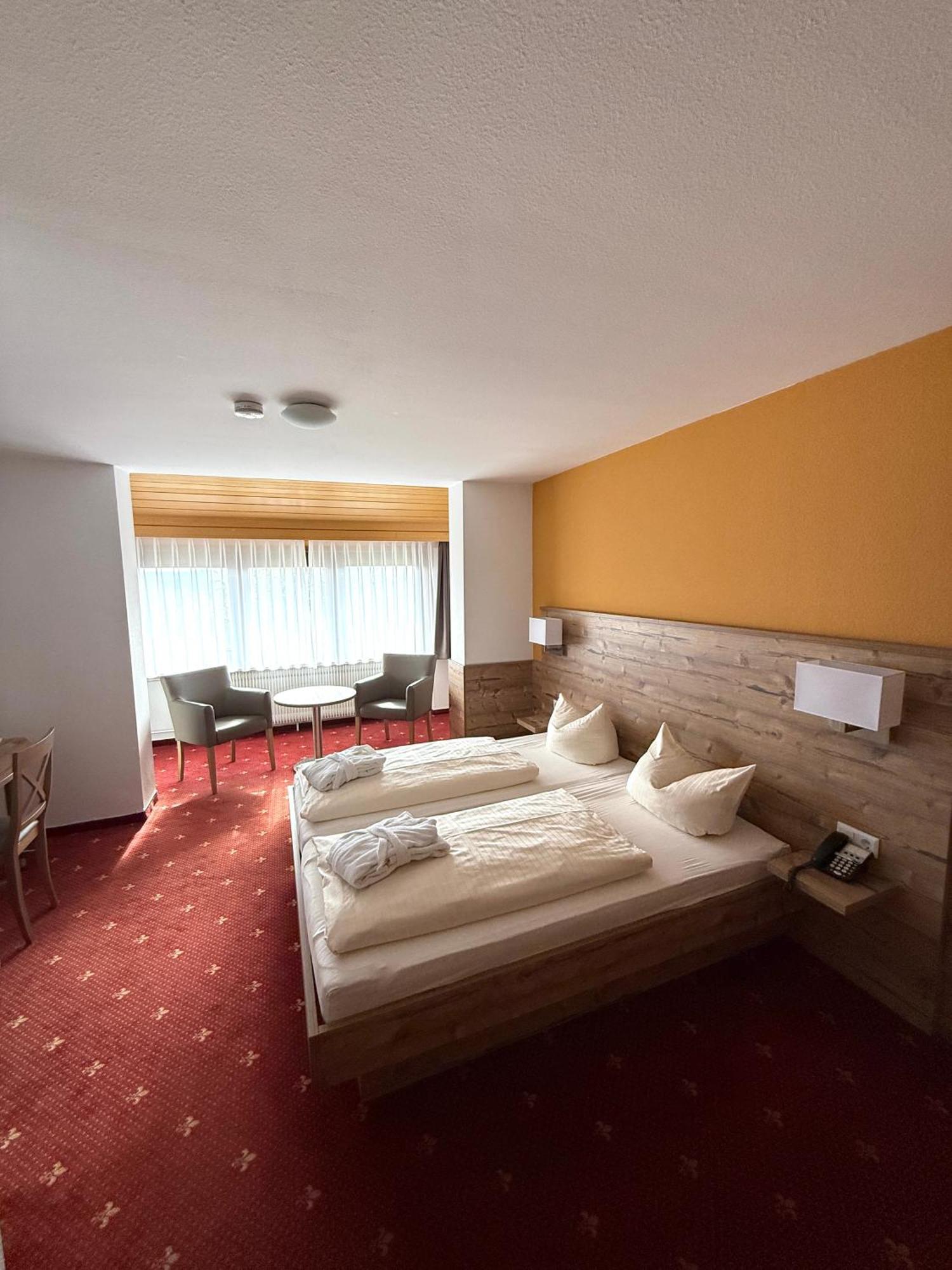 Hotel Traube Loßburg Eksteriør billede